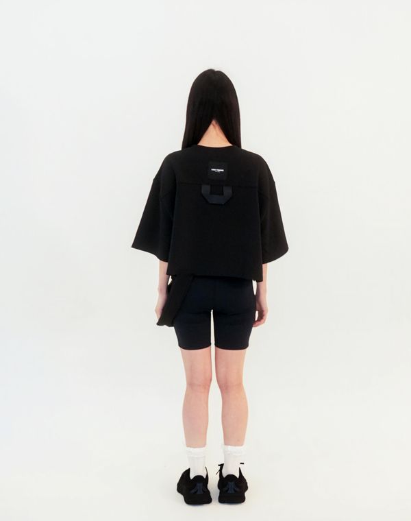 Curve Overlay Top Black