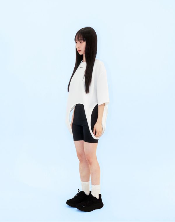 Dual Curve Overlay Top White