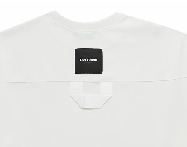 Curve Overlay Top White